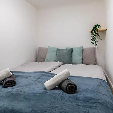 Comfort B Apartament *